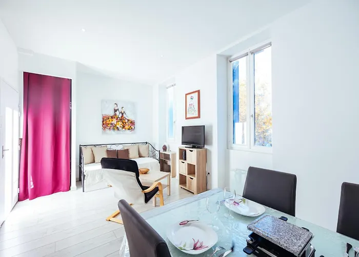 Le Roussel アパート *